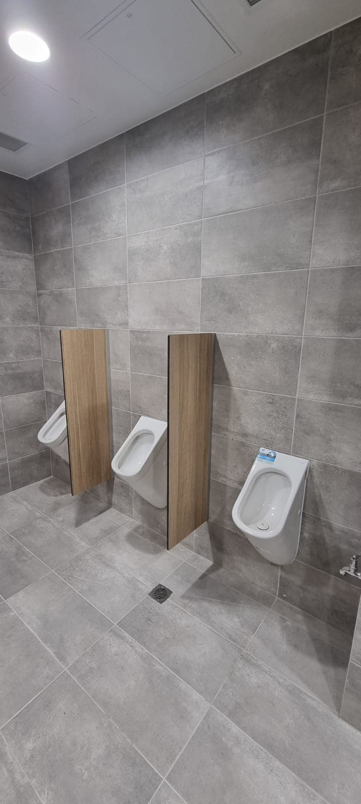 Urinal Dividers CUBISPEC